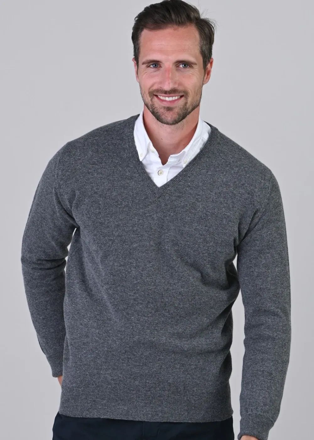 Best Gordon 1 Ply Geelong V-Neck - Knitwear