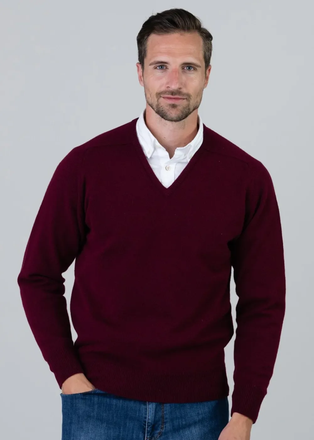 Best Leven 2 Ply Lambswool V-Neck Plus Size - Bordeaux Knitwear